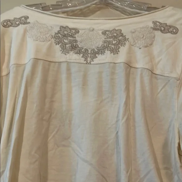 Johnny Was Cream Graphic Long Sleeve Blouse - Picture 5 of 5